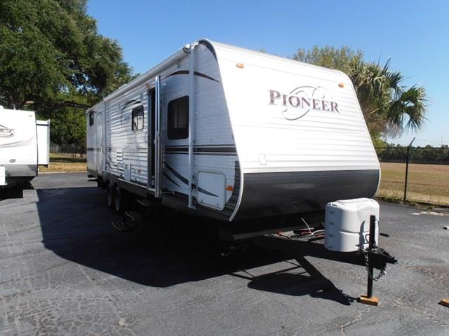 2013 Heartland Pioneer